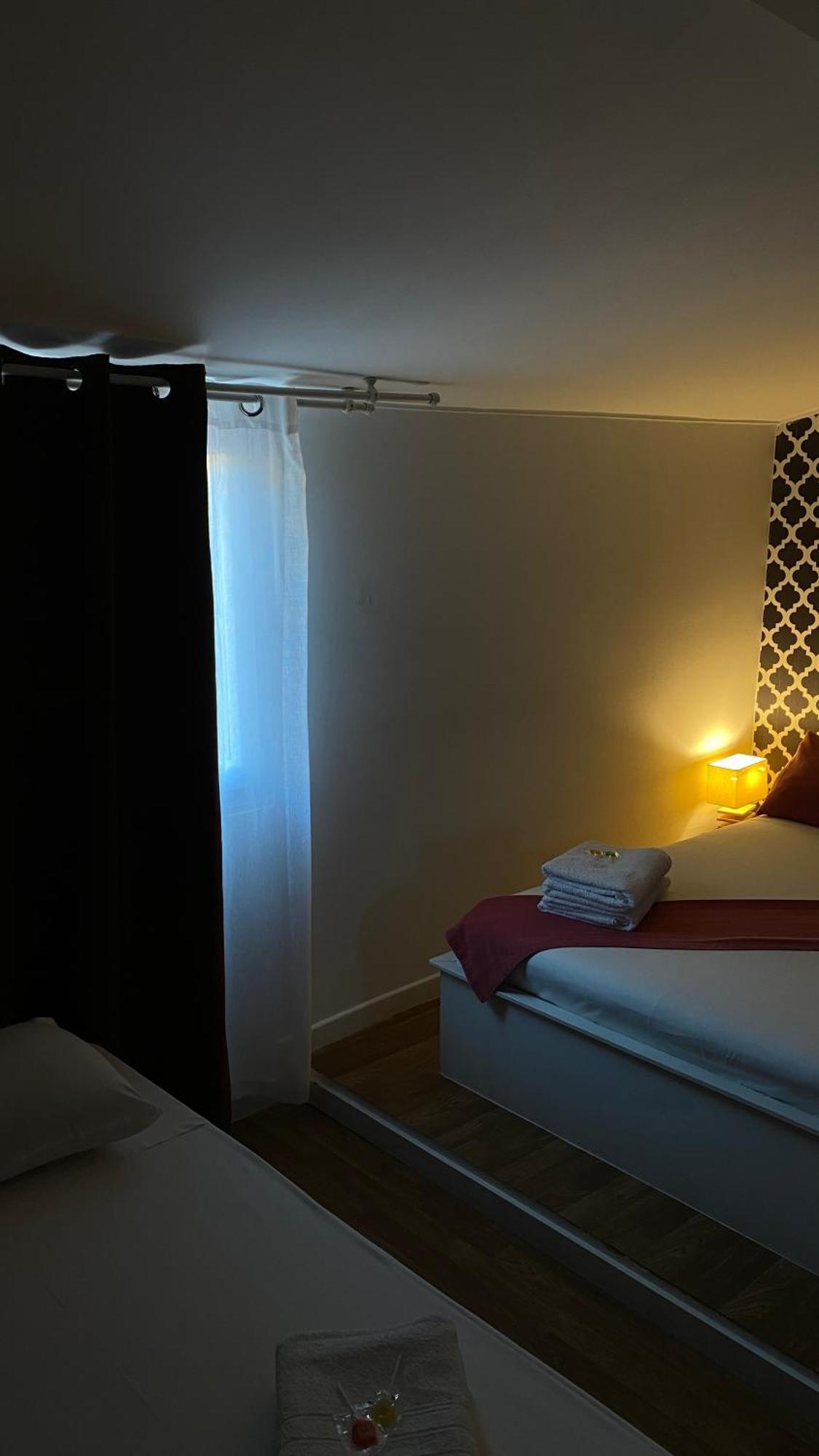 Hostel Brandao House Caparica Exteriér fotografie
